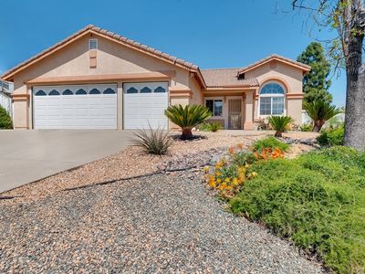 15226 N Lake Dr, Lake Elsinore, CA, 92530