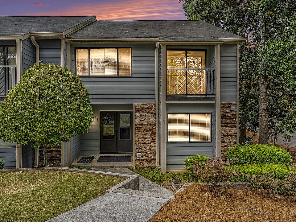 63 Prospect Place- End Unit in Townhome Community