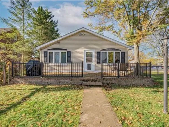 413 Summit Ave, Ligonier, PA 15658