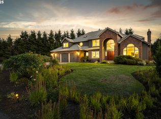 14212 S Mueller Rd, Oregon City, OR 97045