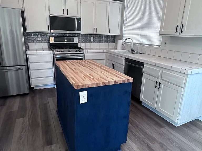 6616 Trailway Way — Photo 3