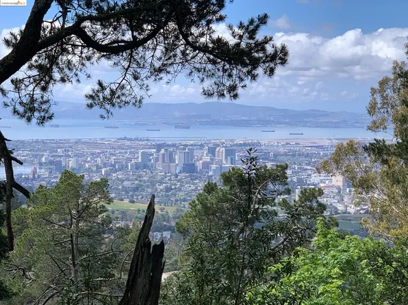 6088 Grizzly Peak Blvd, Oakland, CA 94611