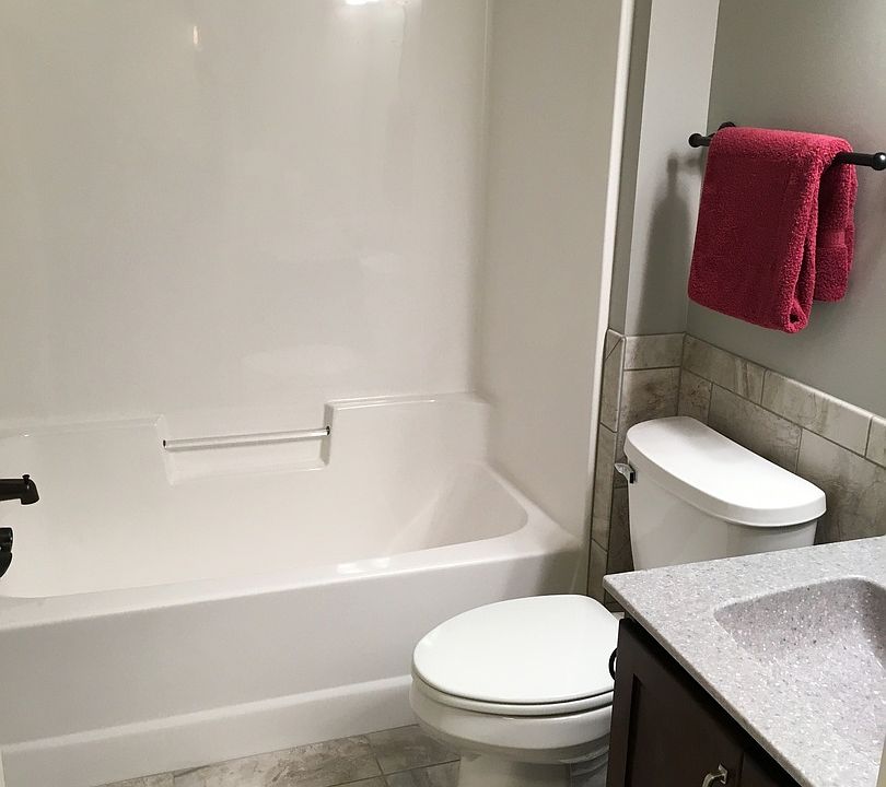2nd image of 3517-3537 Knipp Dr #B
