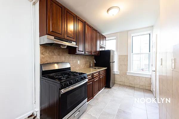 Rented by Nooklyn NYC LLC | media 1