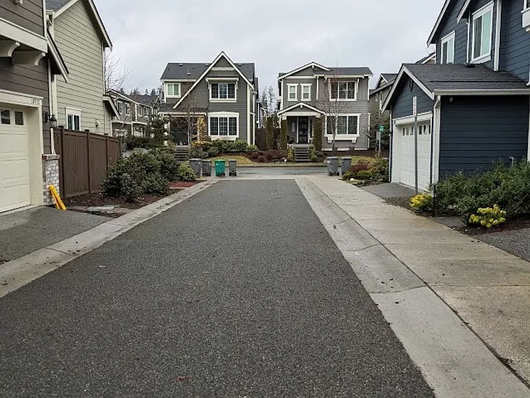 18716 44th Dr SE — Photo 3