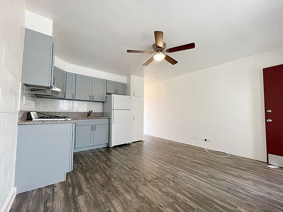 3rd image of 1555 Pensacola St APT 303