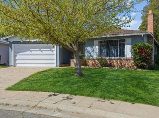 6204 43rd St #1, Sacramento, CA 95824