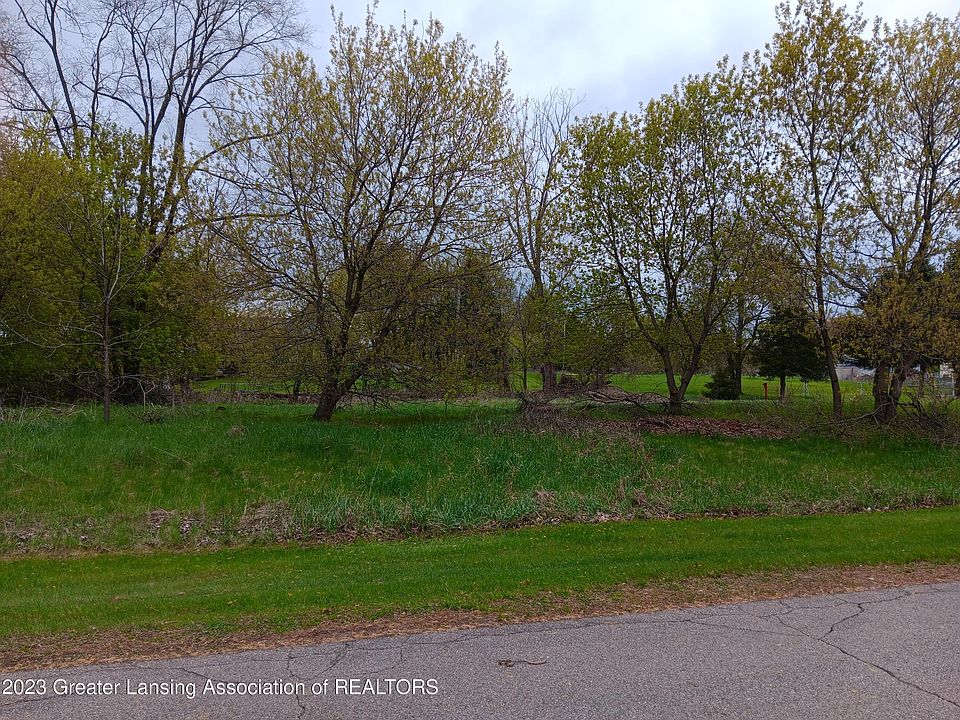 2nd image of 0 Riverview Dr