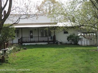 6734 N Maple River Rd, Elsie, MI 48831