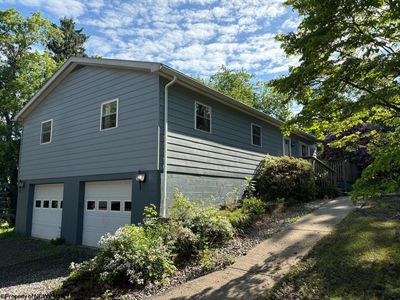 567 Burroughs St, Morgantown, WV, 26505