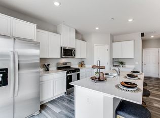 17033 Dysart Pl, Lakeville, MN 55044