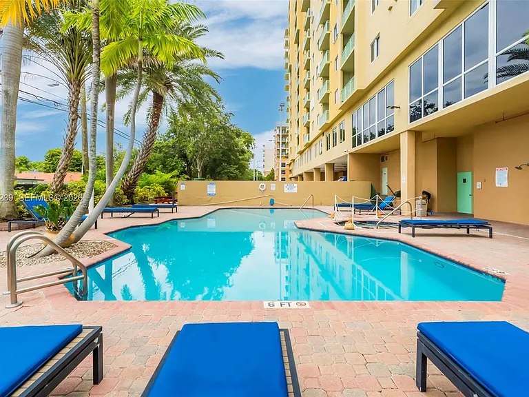 3500 Coral Way #Penthouse 111 — Photo 24