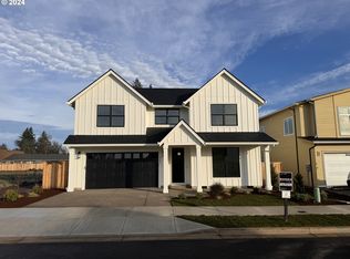 902 NE 17th Ave #L34, Canby, OR 97013