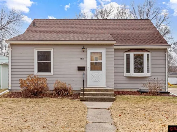 1517 Fair St, Mankato, MN 56001