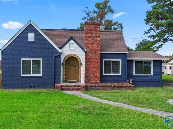 105 W Lane St, Albertville, AL 35950