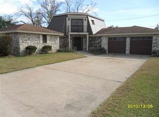 2275 Basin St, Beaumont, TX 77705