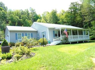 18 Sage Rd, Woodbury, CT 06798