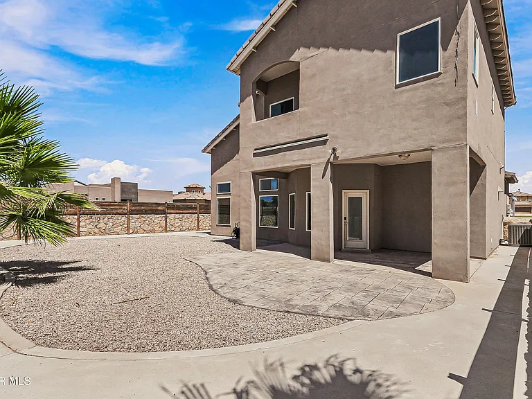 12744 Midland Ct — Photo 43