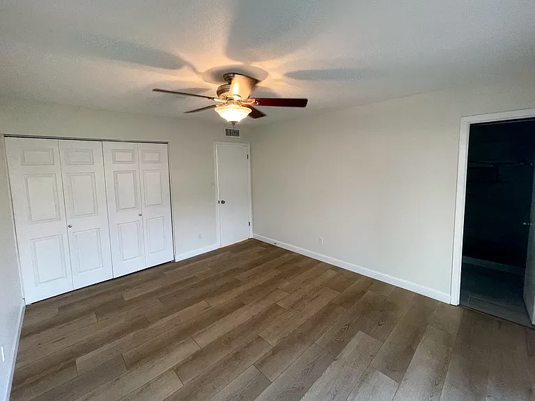 1507 E Palmcroft Dr — Photo 14