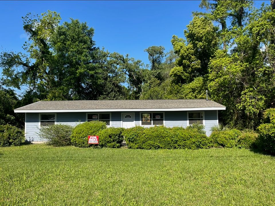 1st image of 412 Cambridge Dr
