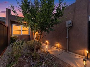 560 Berry Rd NW, Albuquerque, NM 87107