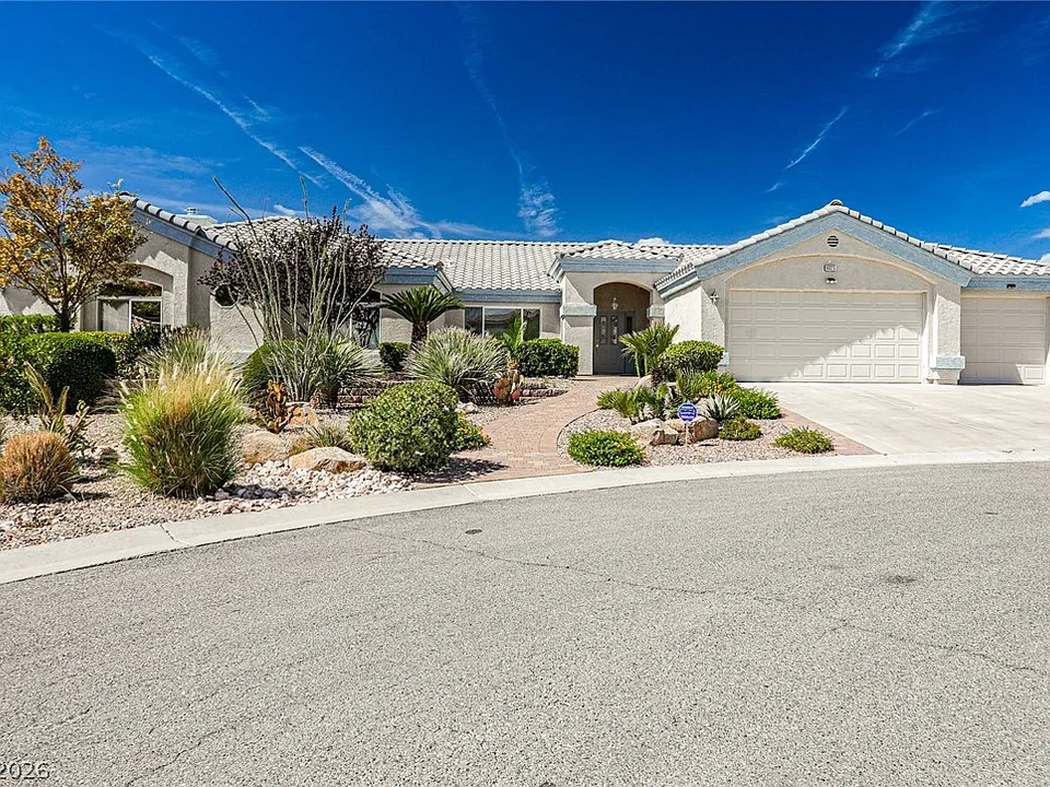 6025 Egan Crest Dr