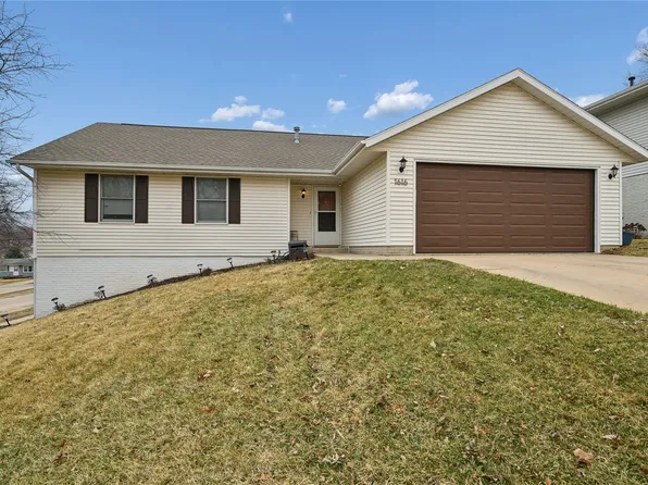 1616 Hamer Dr NW, Cedar Rapids, IA 52405