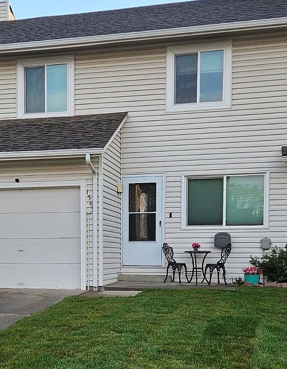 1st image of 1563 Peacock Pl