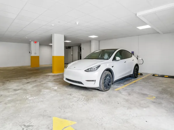 6800 Polk Street image 30 of 30