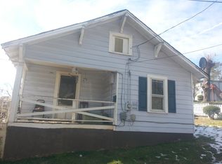 608 Center St, Lenoir, NC 28655