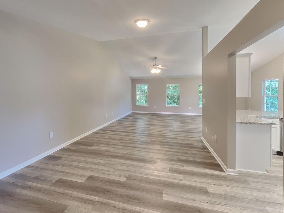 605 Fountainbrook Ln, Fountain Inn, SC 29644 Zillow