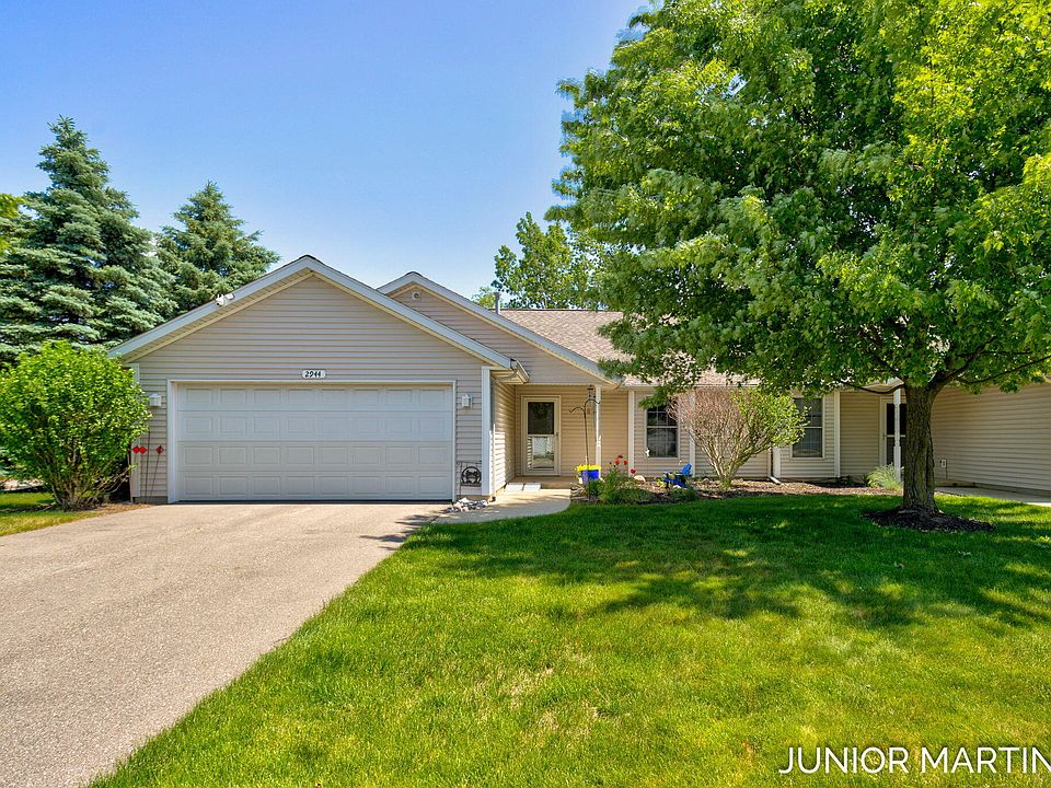 1st image of 2944 Willow Terrace Ct #56