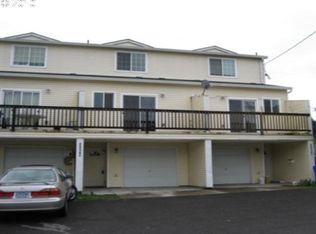 2416 SE 77th Ave APT A, Portland, OR 97206