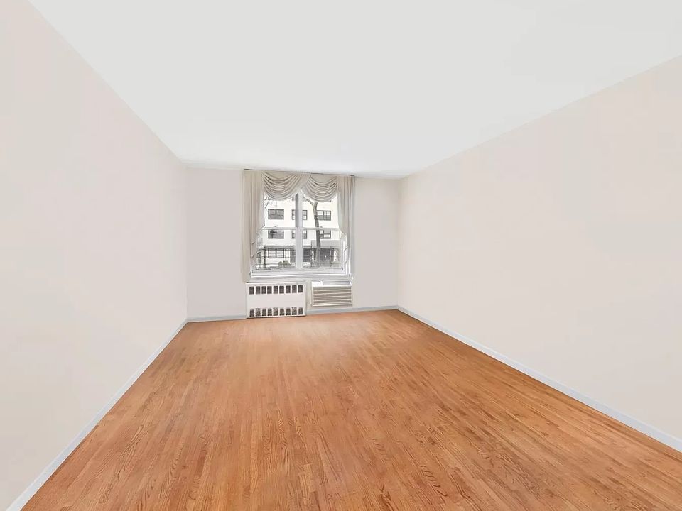 1st image of 309 E 87th St APT 3D