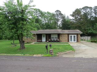 114 Meadow Ln, Arcadia, MO 63621