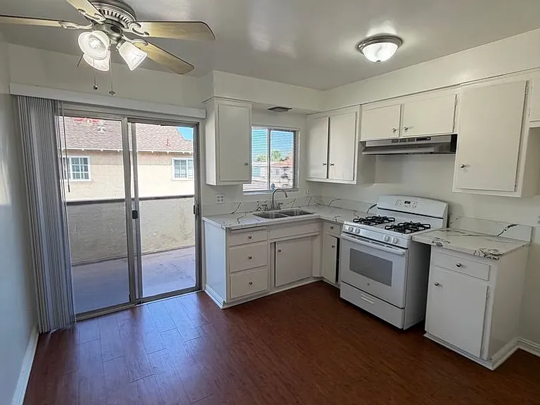 Ramona — Photo 5