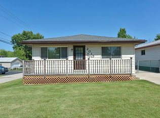 2015 Gilboa Ave, Zion, IL 60099