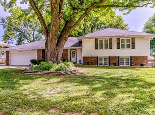 4046 S Patton Ave, Springfield, MO 65807