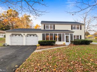 13453 Yorktown Dr, Bowie, MD 20715