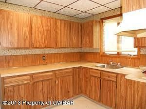 2nd image of 130 Conwell St