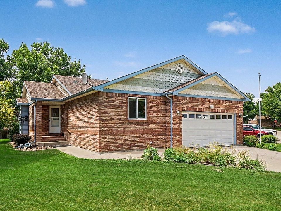 1st image of 2563 Red River Ct