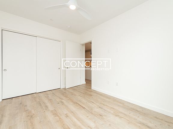 5th image of 1472 Tremont St #405