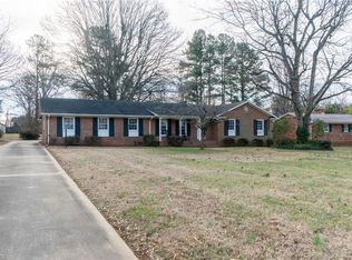 416 Overman Dr, Burlington, NC 27215