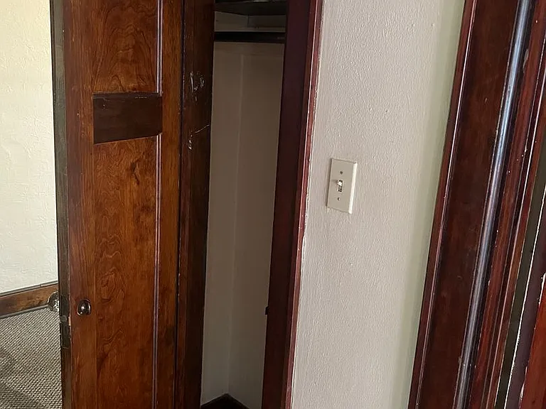 1521 N Franklin Pl — Photo 6