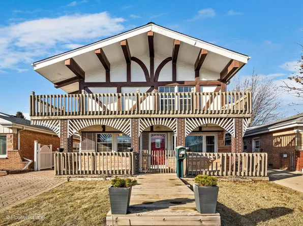 8636 Lincoln Dr, Lyons, IL 60534