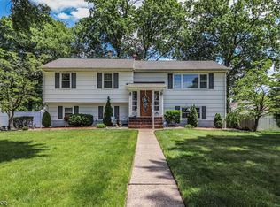 56 Tudor Dr, Clark, NJ 07066