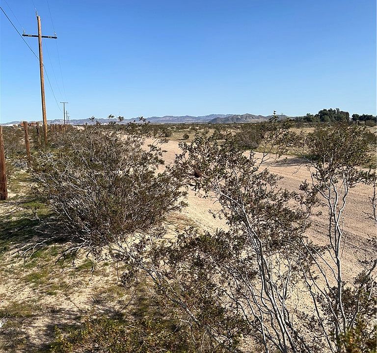 1st image of 45850 Barrett Rd