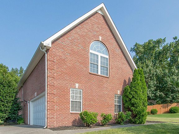 3rd image of 3125 Lamura Ln