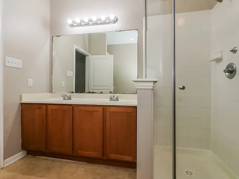 8119 Almera Falls Dr — Photo 11
