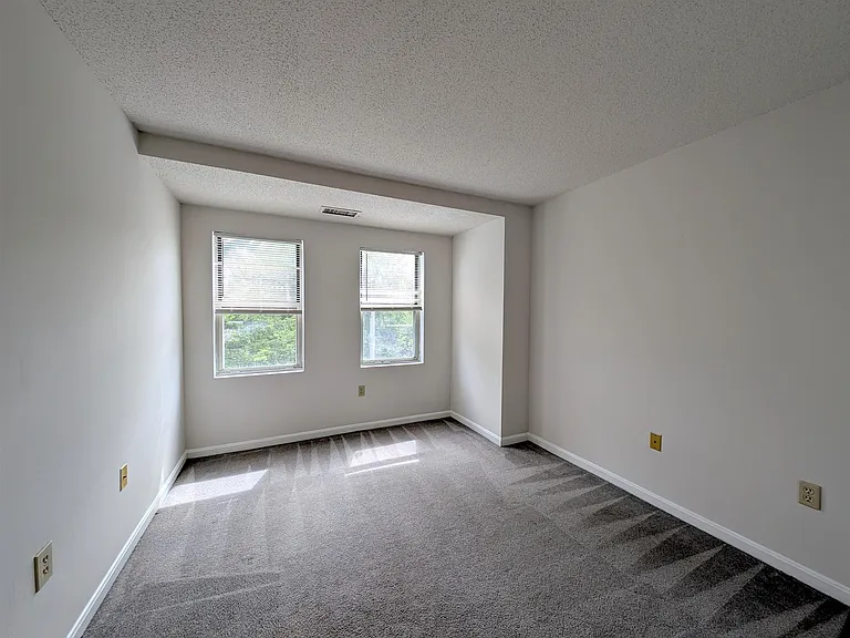 155 Beacon St #3 — Photo 5
